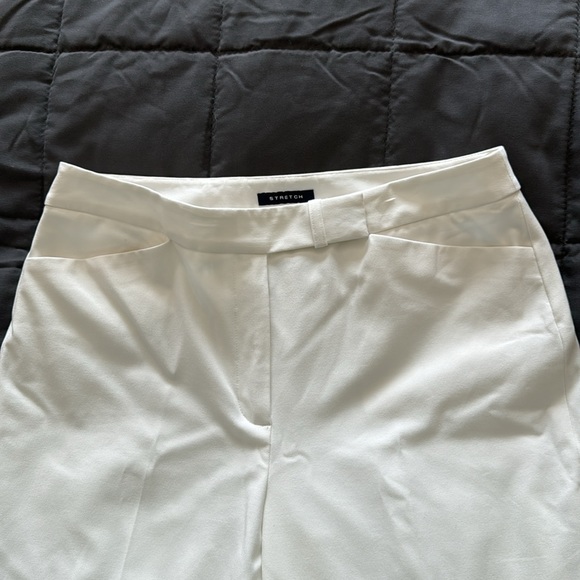Jones New York Signature lined white pants-8 - Picture 2 of 6